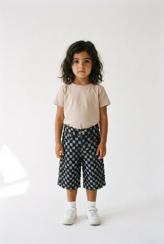 KIDS BLACK PINTCHY DENIM JORTS