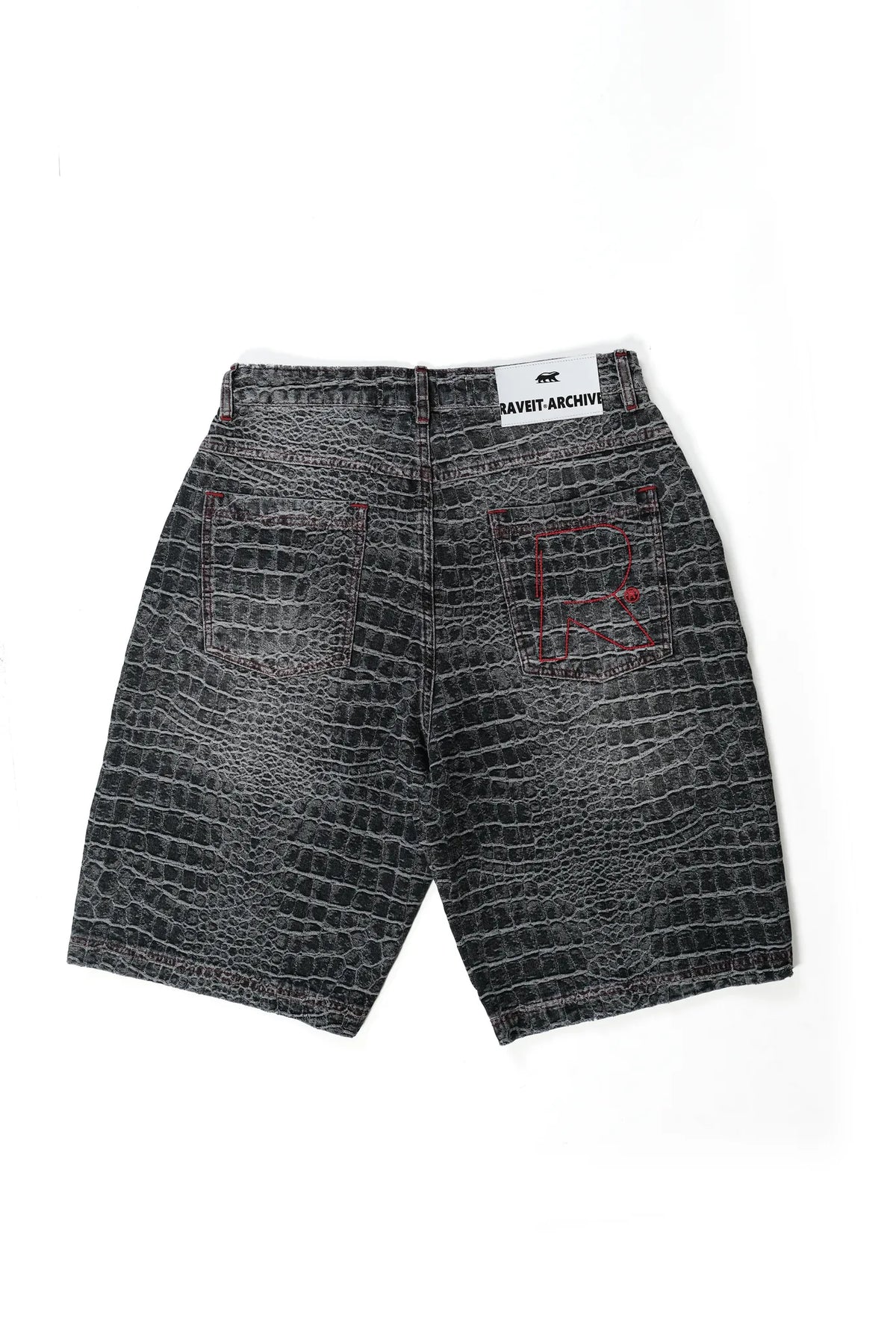 BLACK SNEAK DENIM JORTS